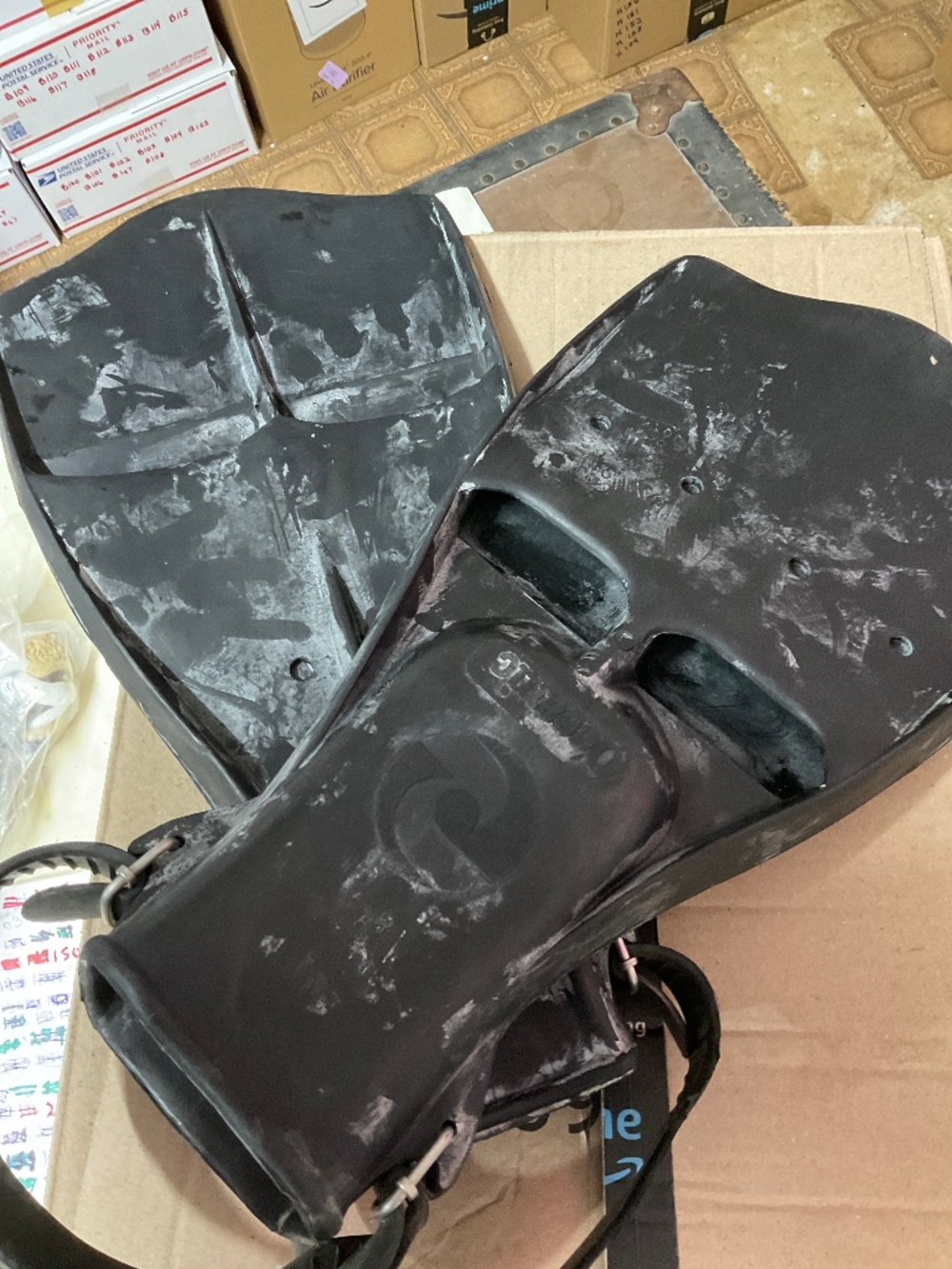 SCUBA Dive fins size small. W241